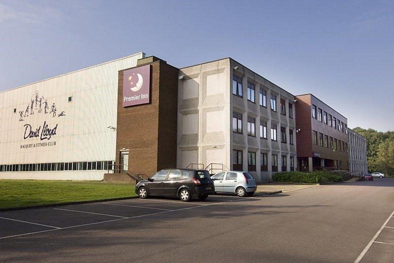 Premier Inn Cardiff Roath Exterior foto